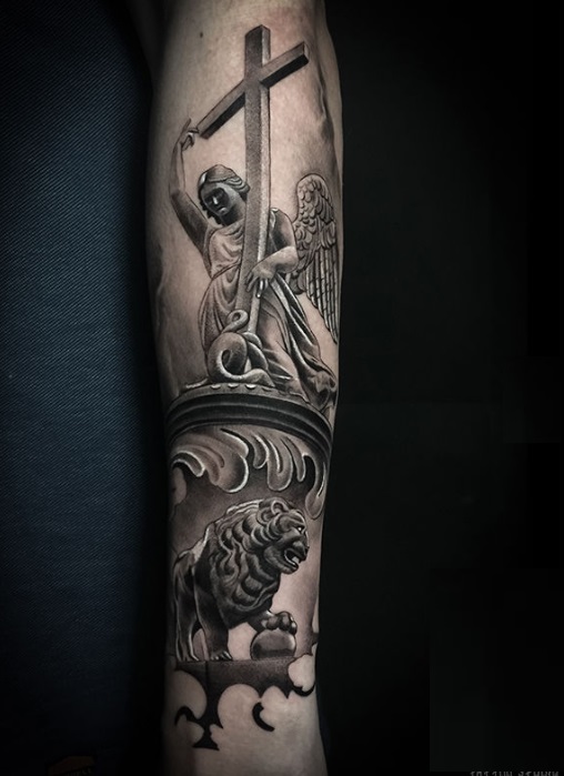 Tatuagem no Braço Masculino: 30 Fotos de Uma Jornada de Pele e Alma 28 tatuagem masculina no braco foto 28