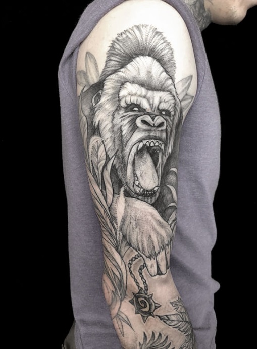 Tatuagem no Braço Masculino: 30 Fotos de Uma Jornada de Pele e Alma 30 tatuagem masculina no braco foto 30