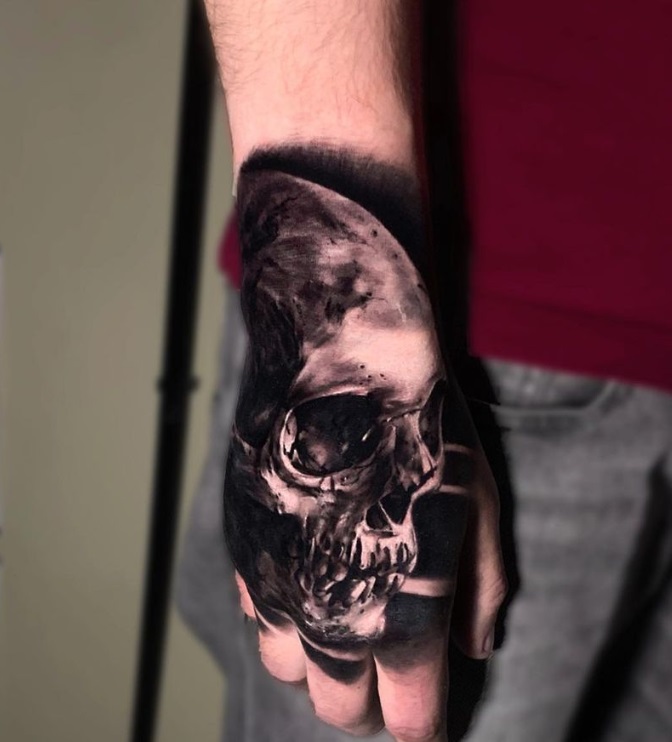 Tatuagem na Mão: 40 fotos de tattoos exclusivas 4 tatuagem na mao foto 4