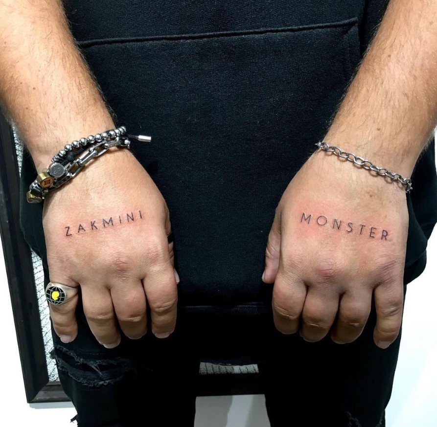 Tatuagem na Mão: 40 fotos de tattoos exclusivas 5 tatuagem na mao foto 5